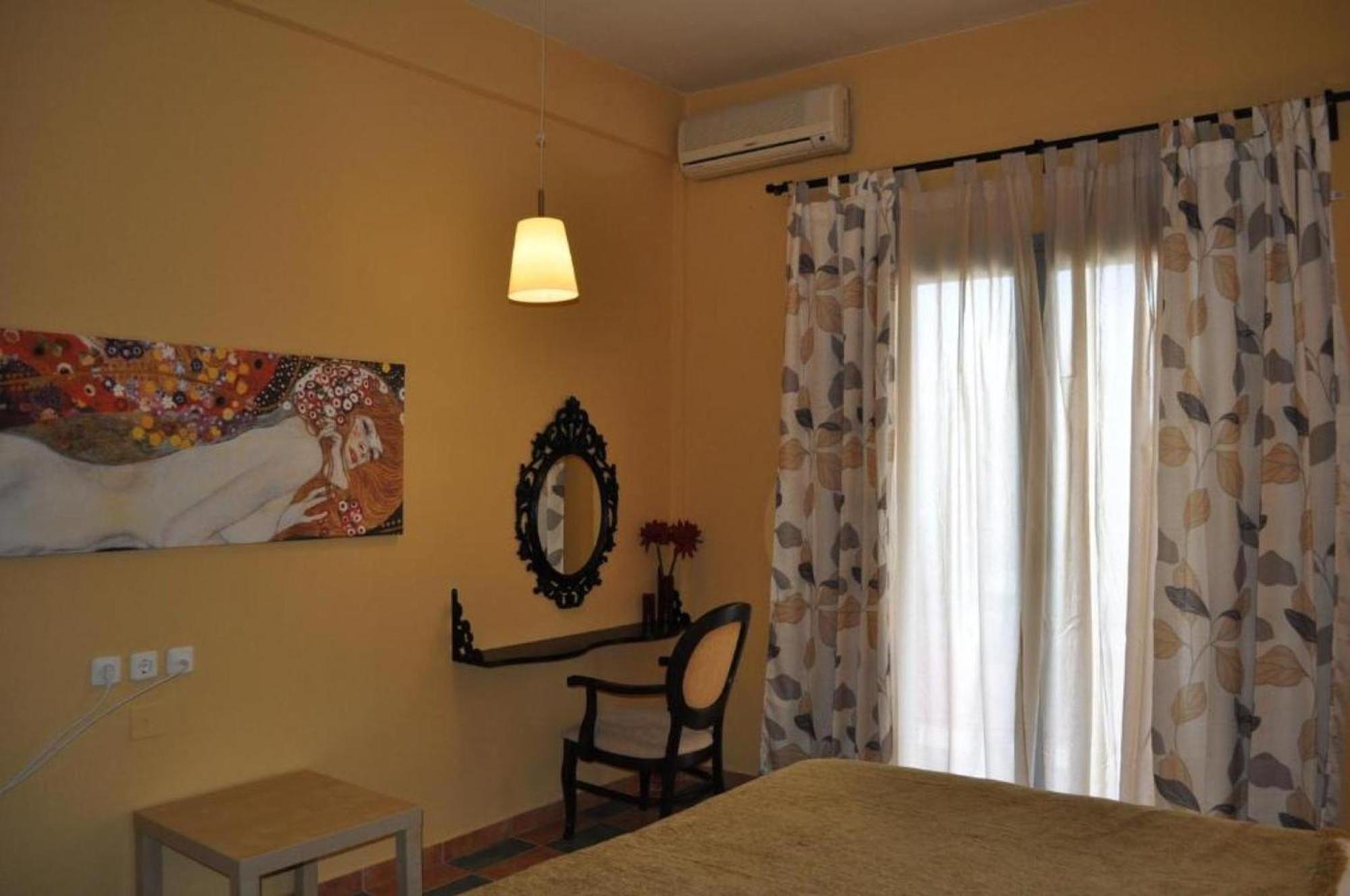 Okeania Seafront Rooms In Kamena Vourla Luaran gambar