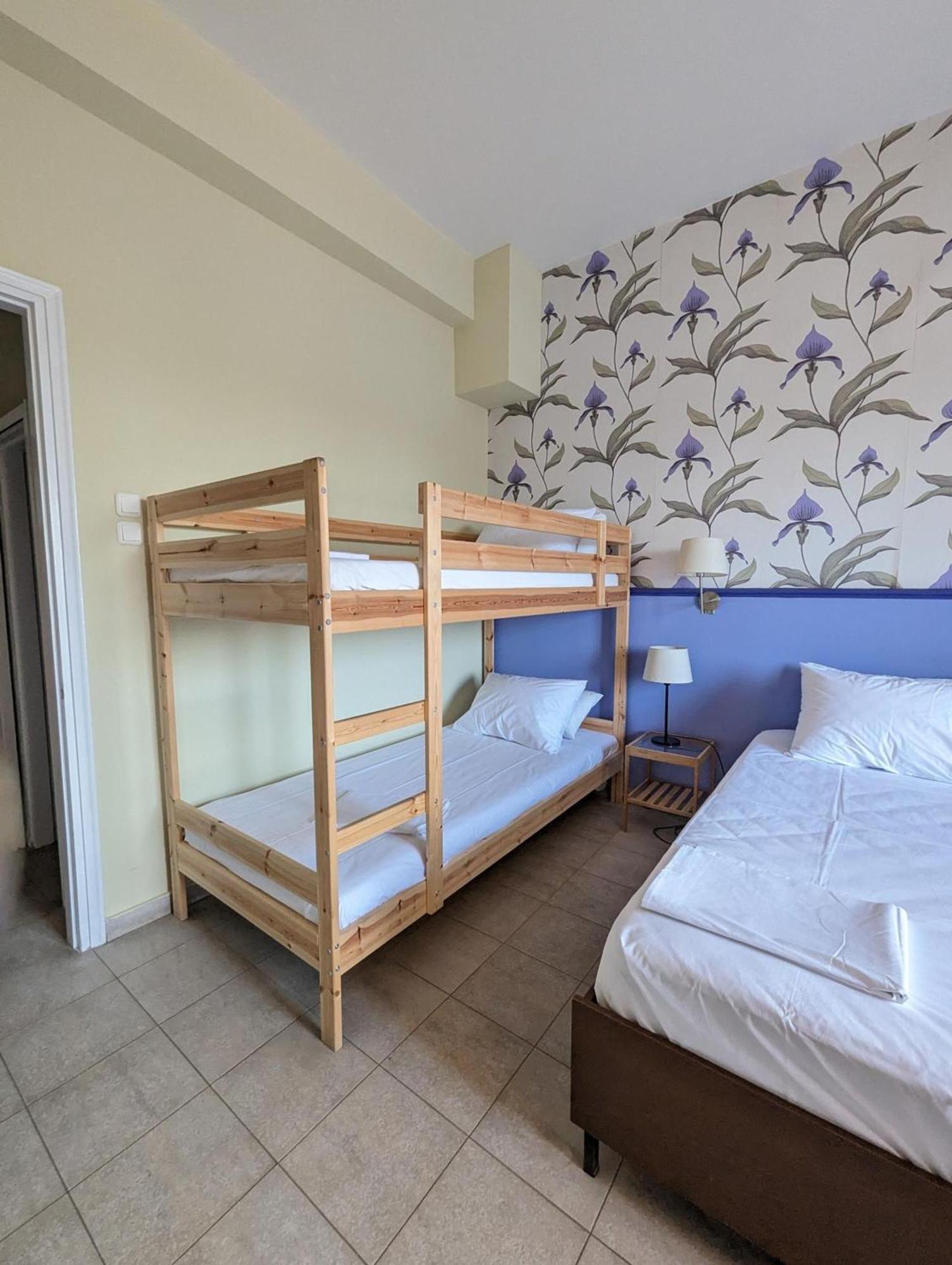 Okeania Seafront Rooms In Kamena Vourla Luaran gambar