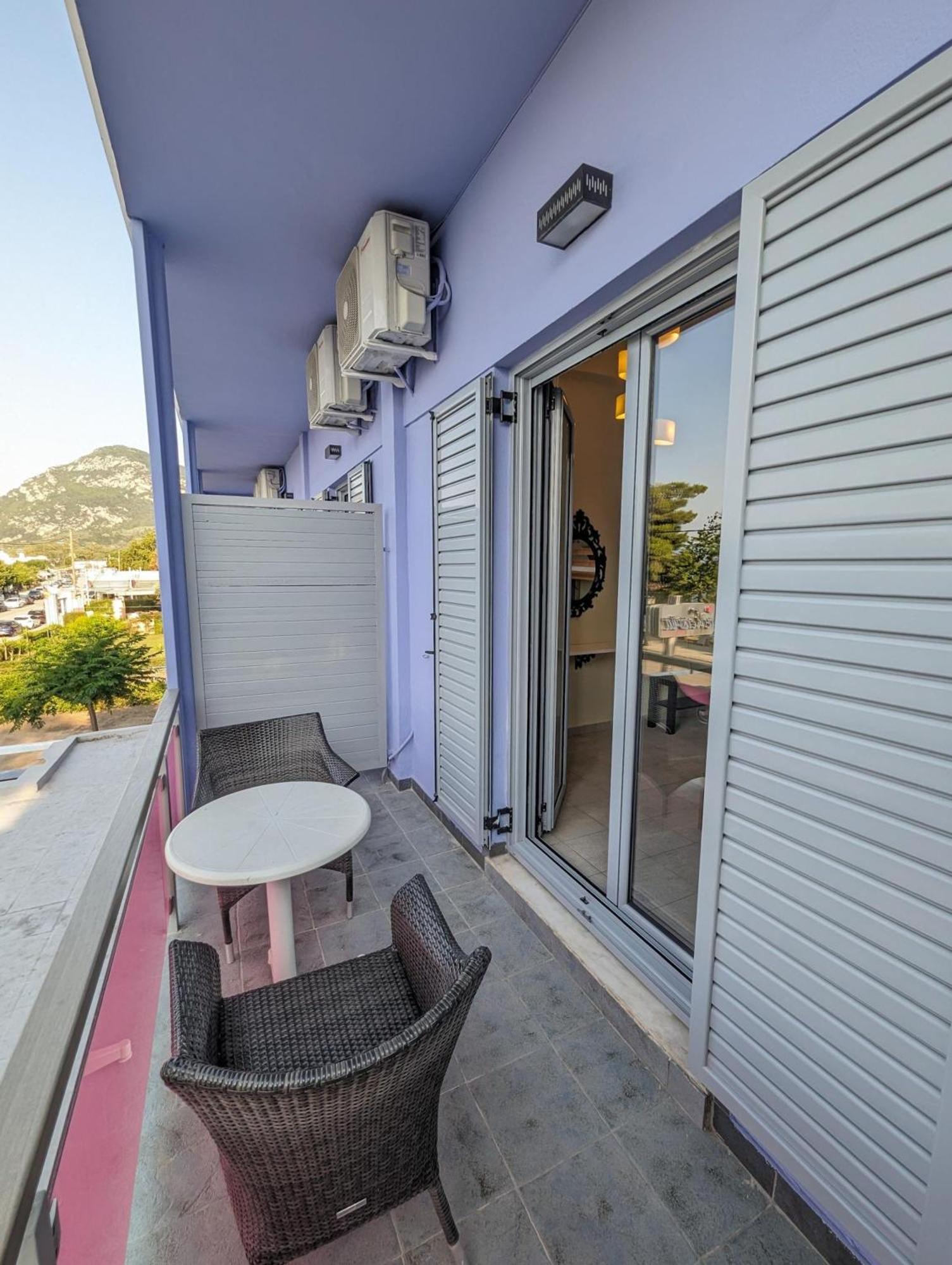 Okeania Seafront Rooms In Kamena Vourla Luaran gambar
