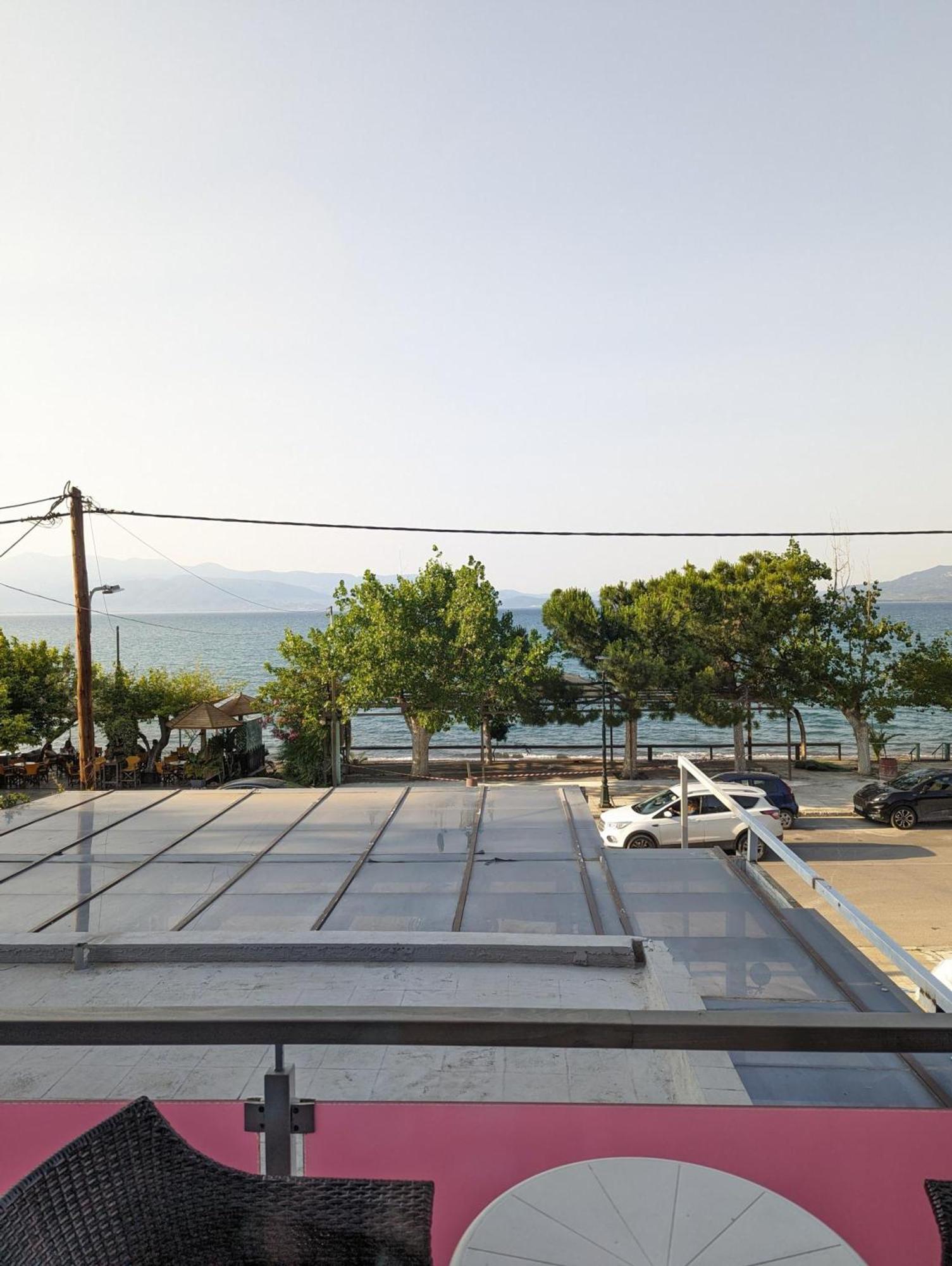 Okeania Seafront Rooms In Kamena Vourla Luaran gambar