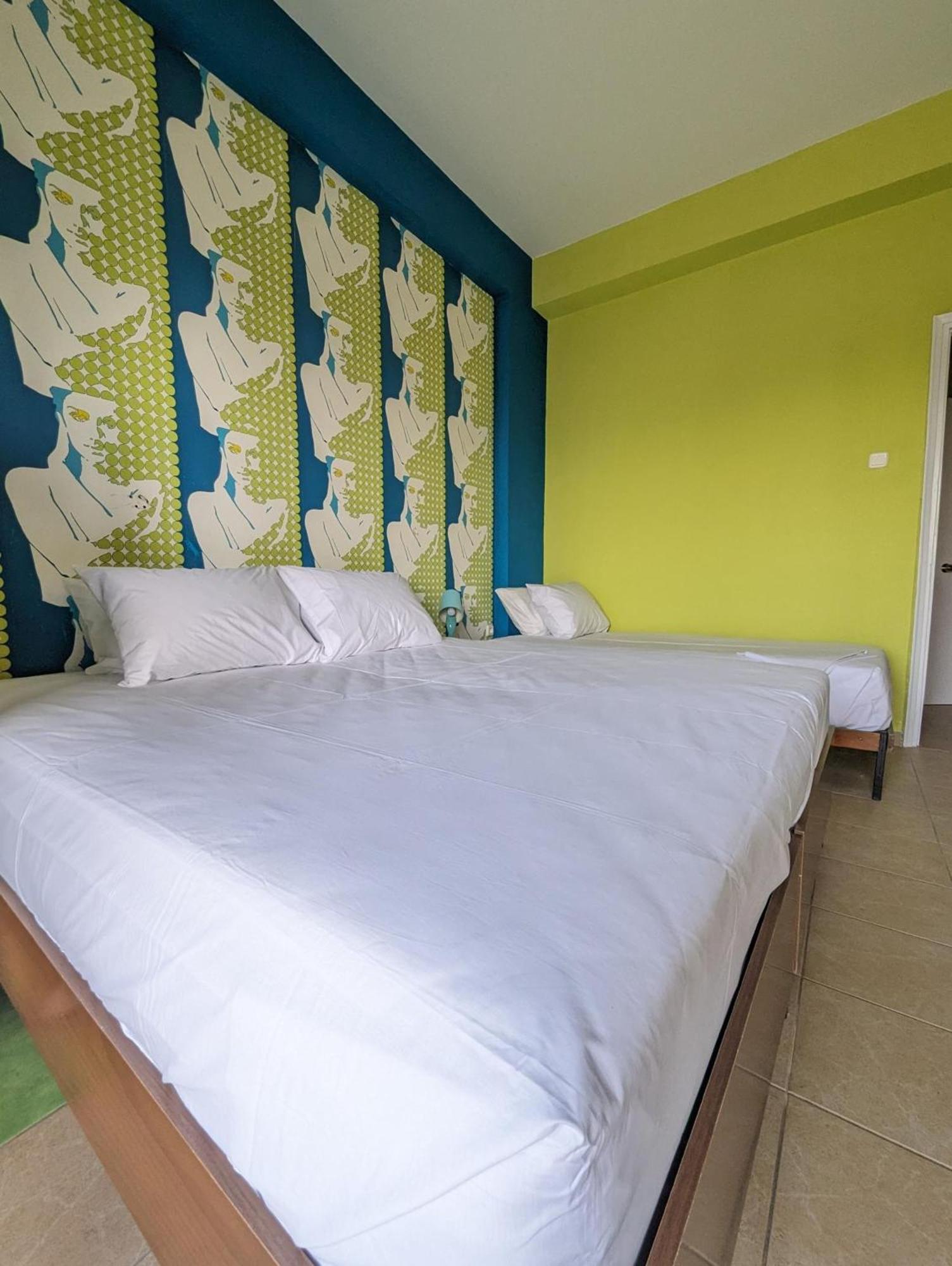 Okeania Seafront Rooms In Kamena Vourla Luaran gambar