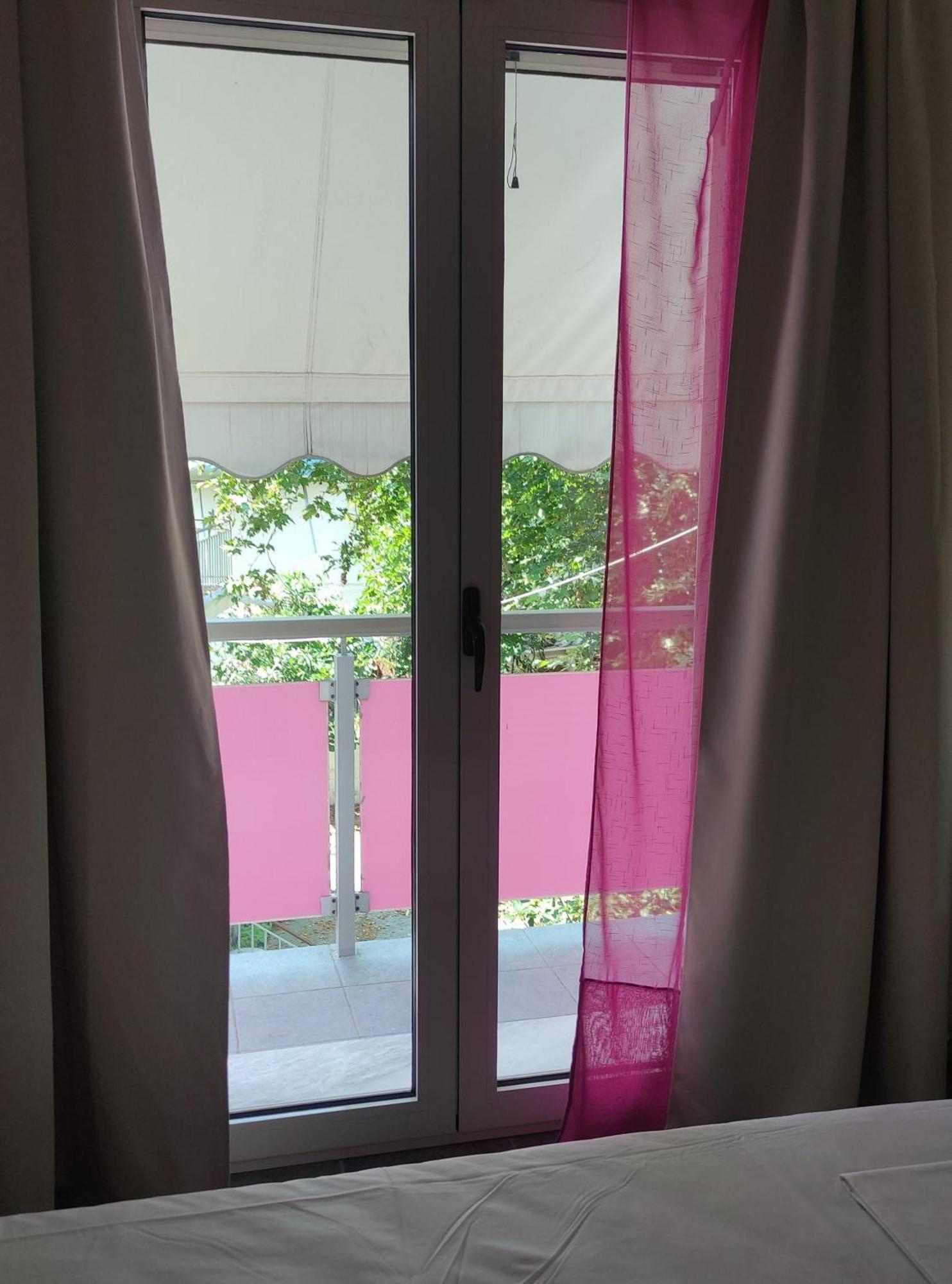 Okeania Seafront Rooms In Kamena Vourla Luaran gambar